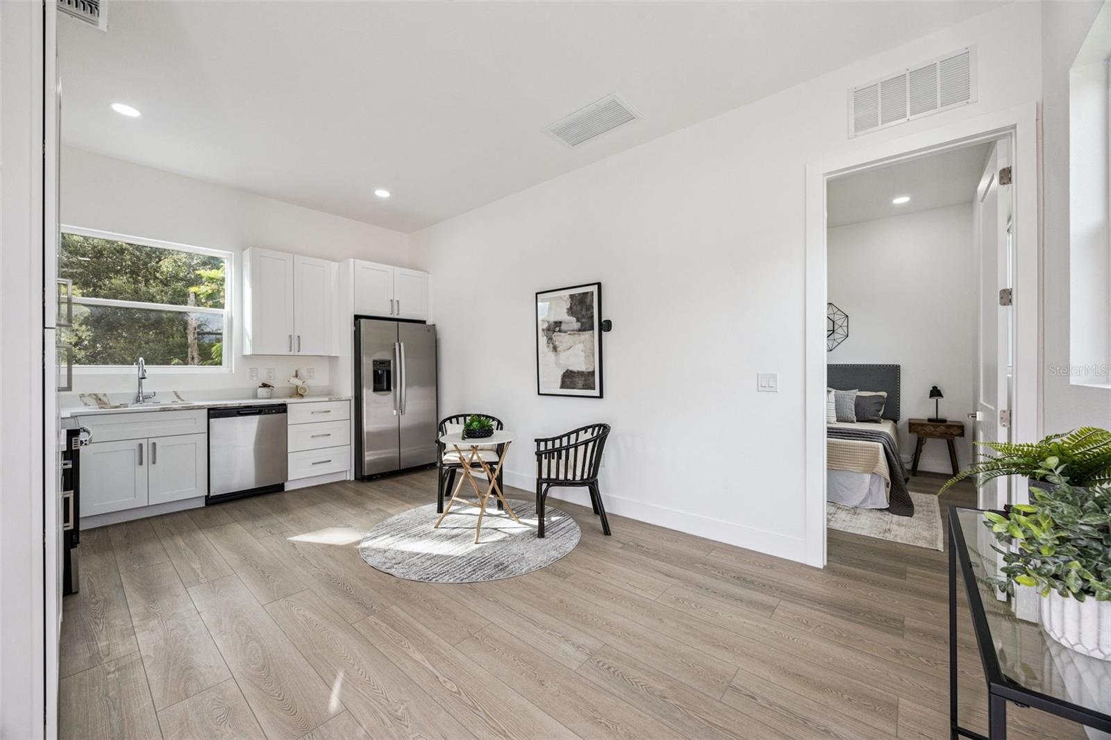 Image 33 of 49 For 3101 Pickfair Street