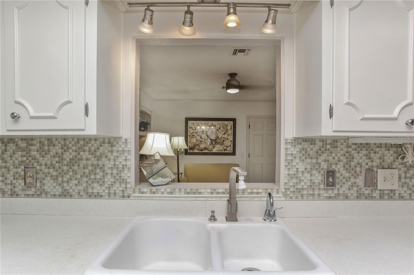 Image 13 of 29 For 2040 Countryside Circle N