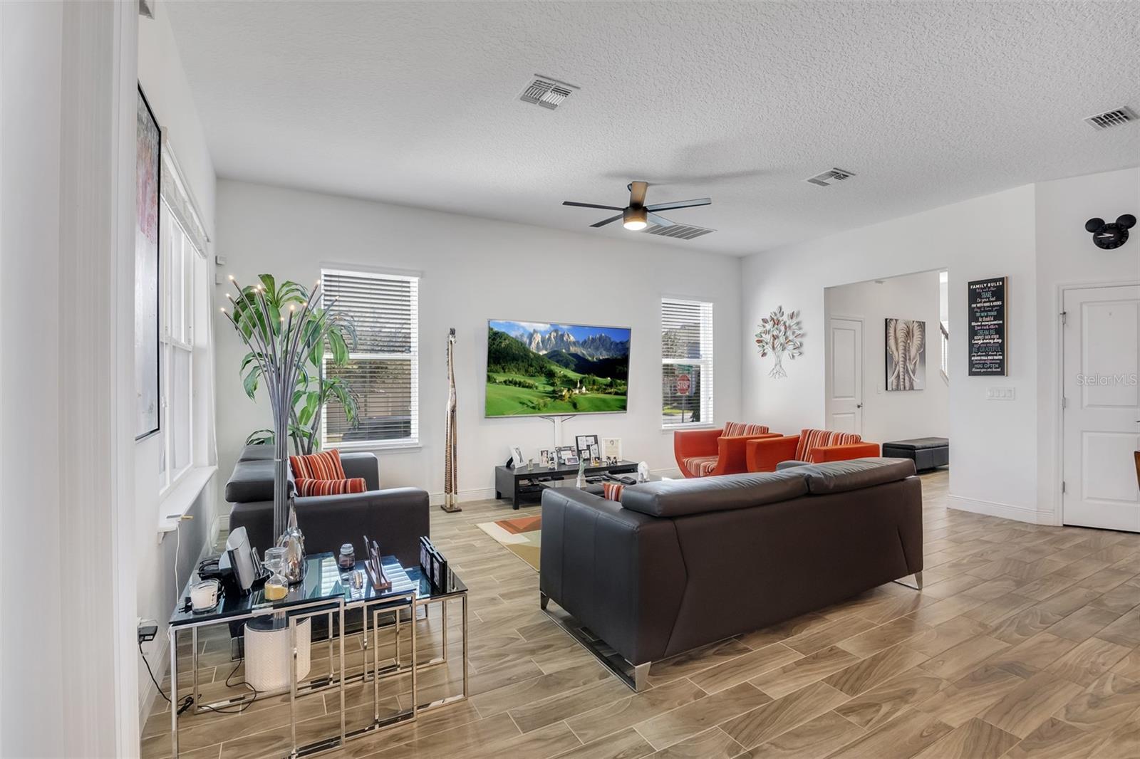 Image 11 of 35 For 15807 Sweet Lemon Way