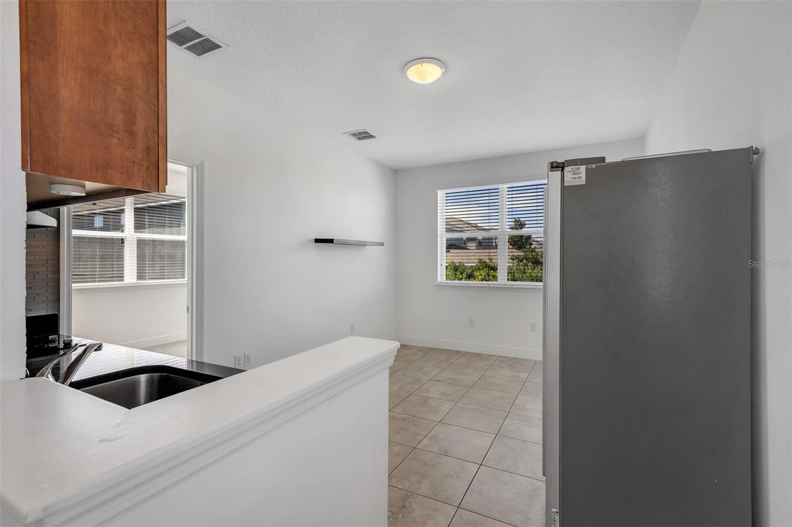 Image 18 of 35 For 15807 Sweet Lemon Way