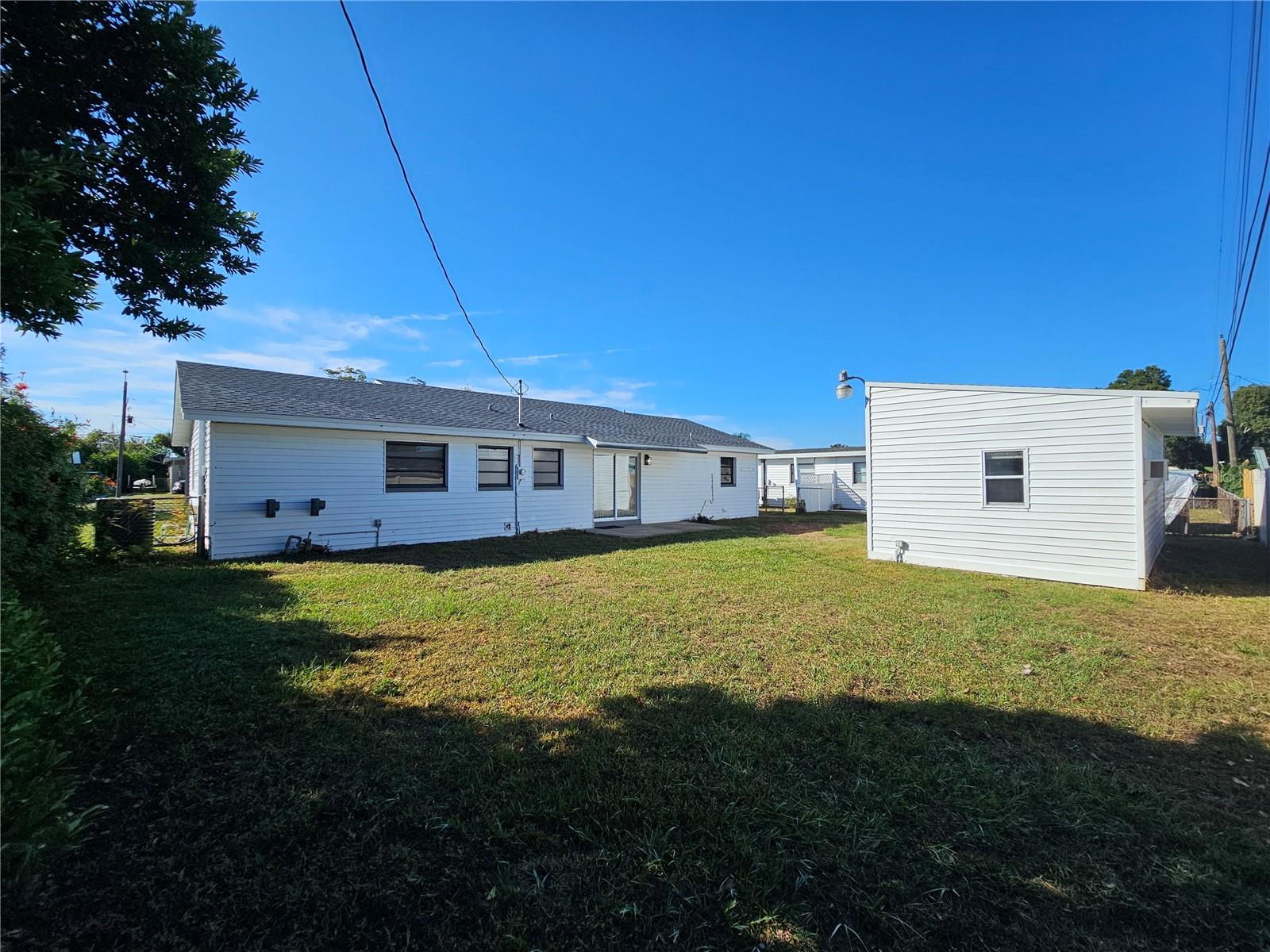 Image 47 of 55 For 1560 Bahama Street