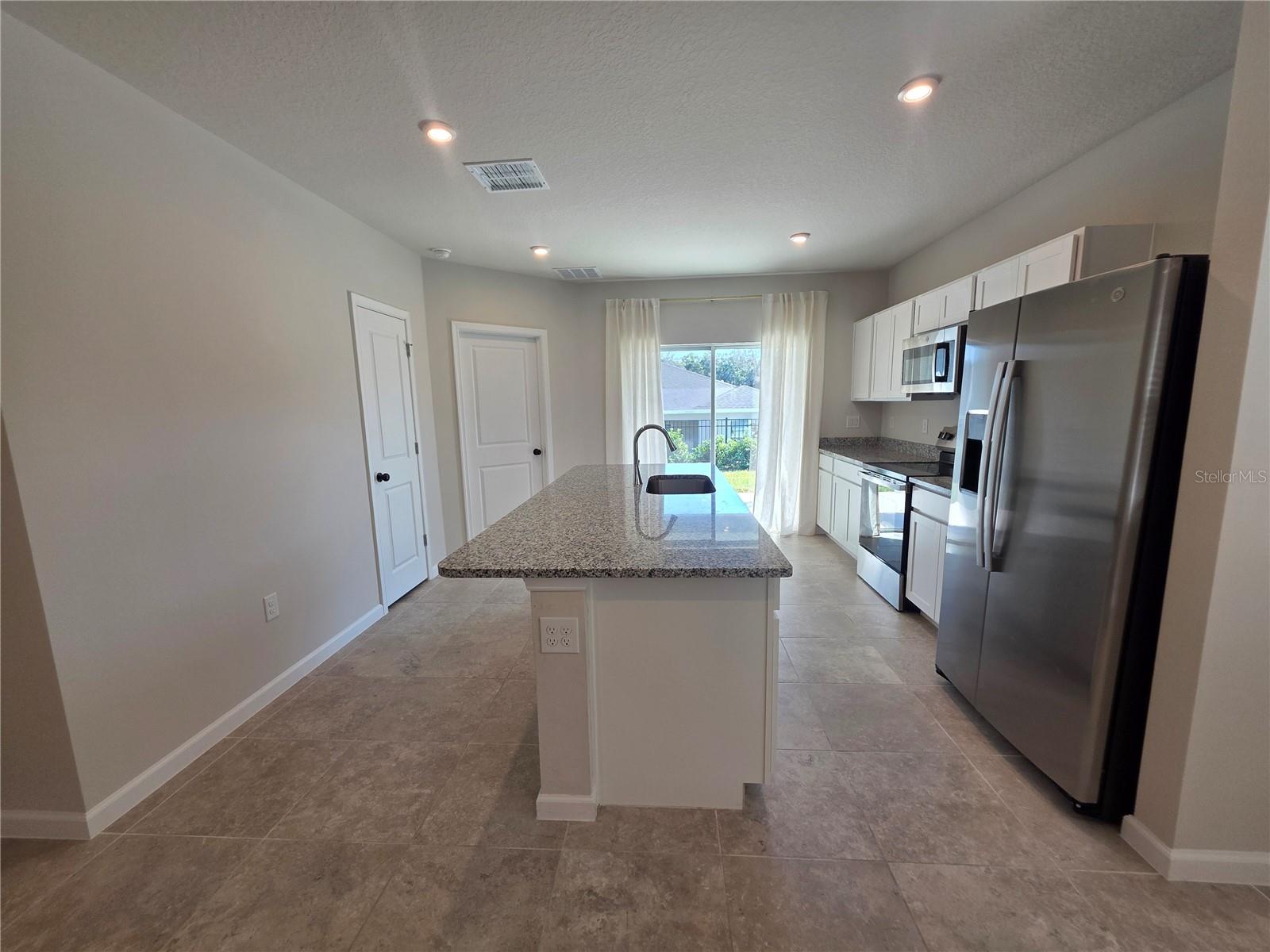 Image 13 of 45 For 1210 Port Blue Way