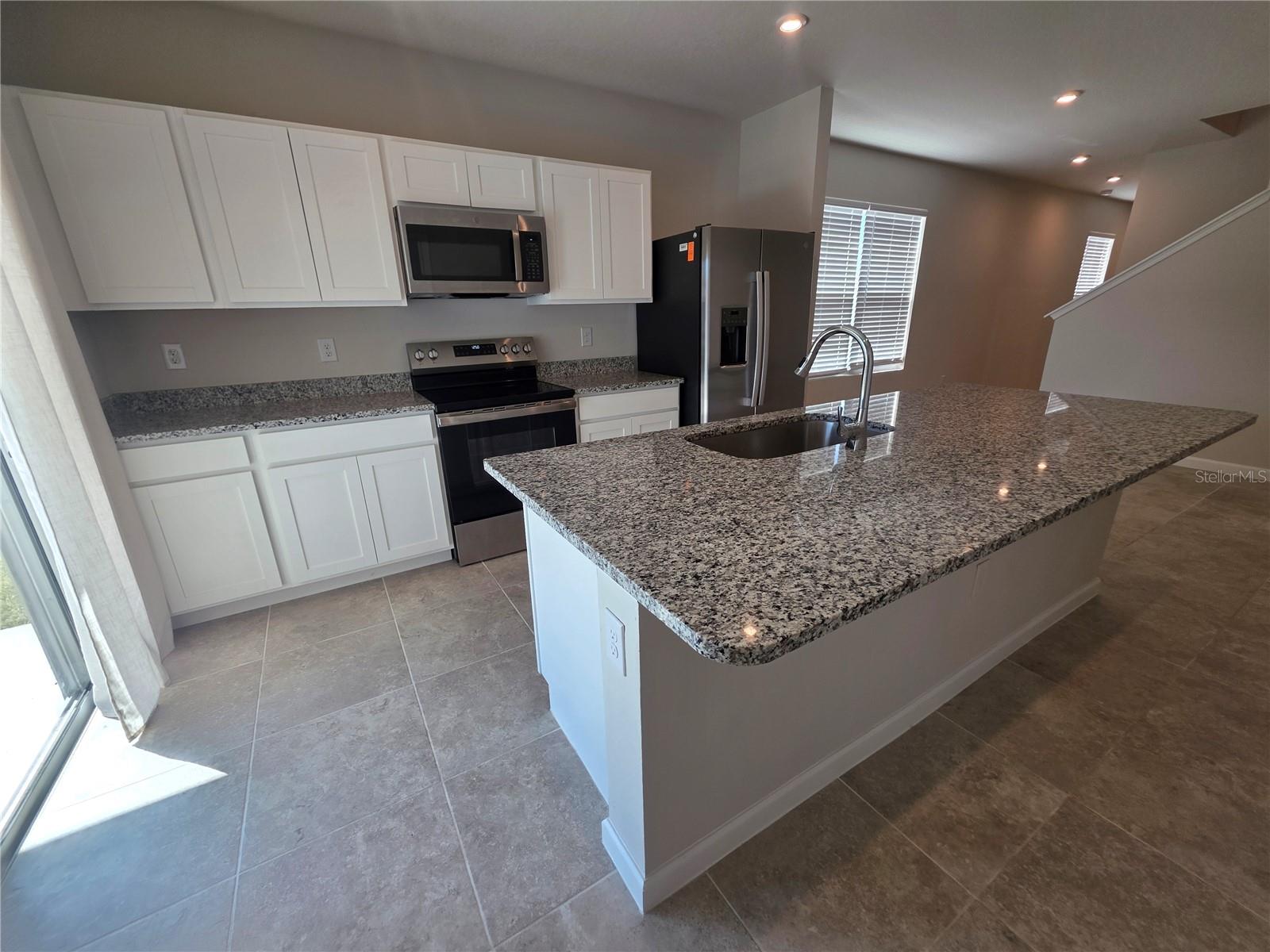 Image 14 of 45 For 1210 Port Blue Way