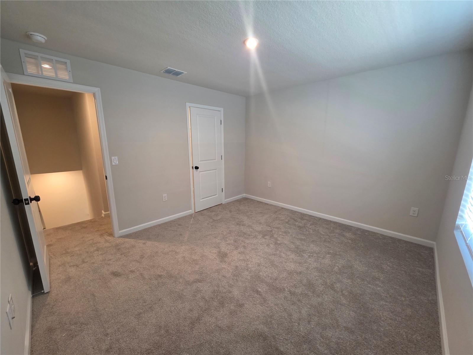 Image 33 of 45 For 1210 Port Blue Way