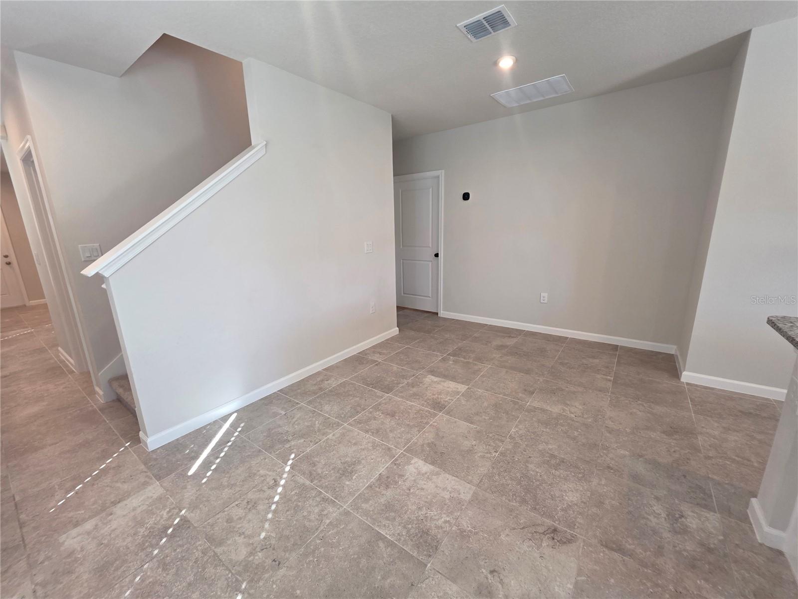 Image 7 of 45 For 1210 Port Blue Way