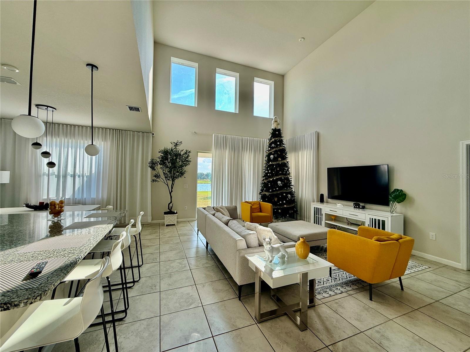 Image 18 of 54 For 13106 Orange Isle Drive