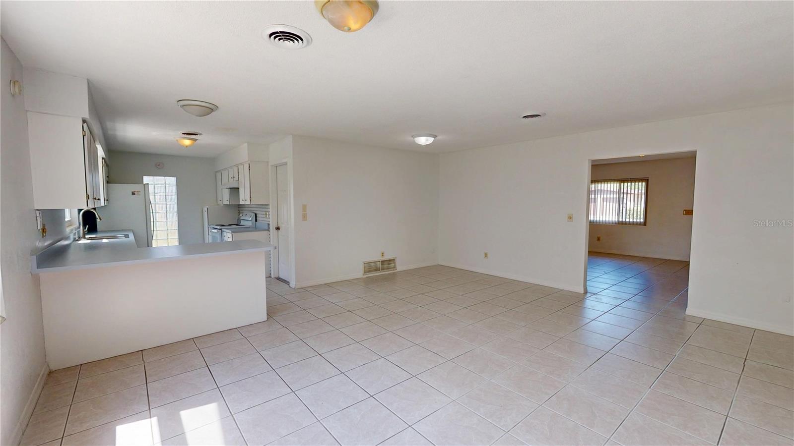 Image 10 of 42 For 1119 Edith Drive