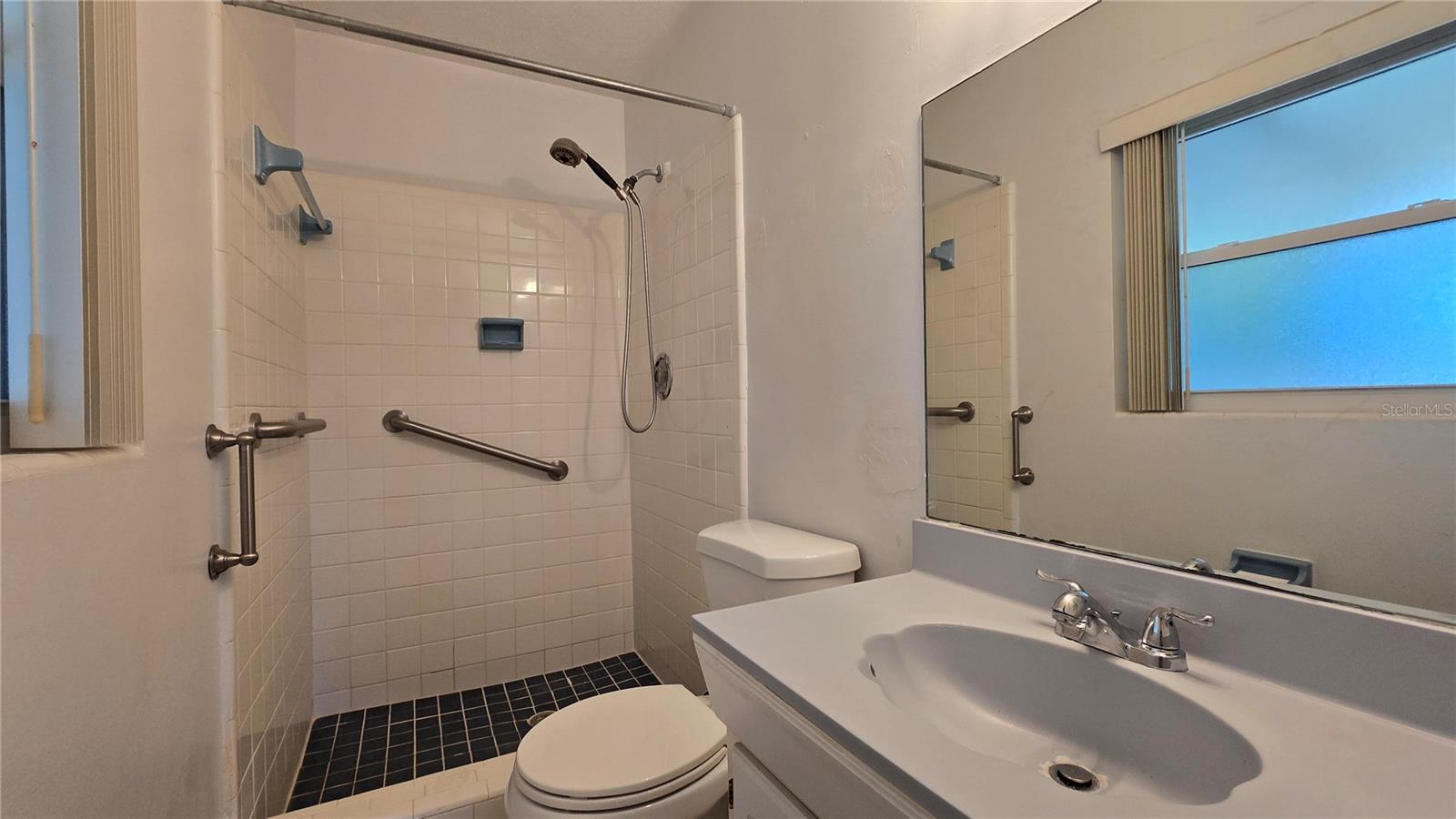 Image 29 of 42 For 1119 Edith Drive