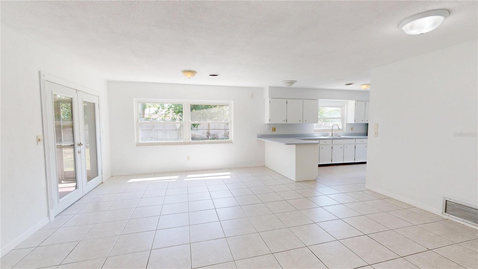 Image 7 of 42 For 1119 Edith Drive