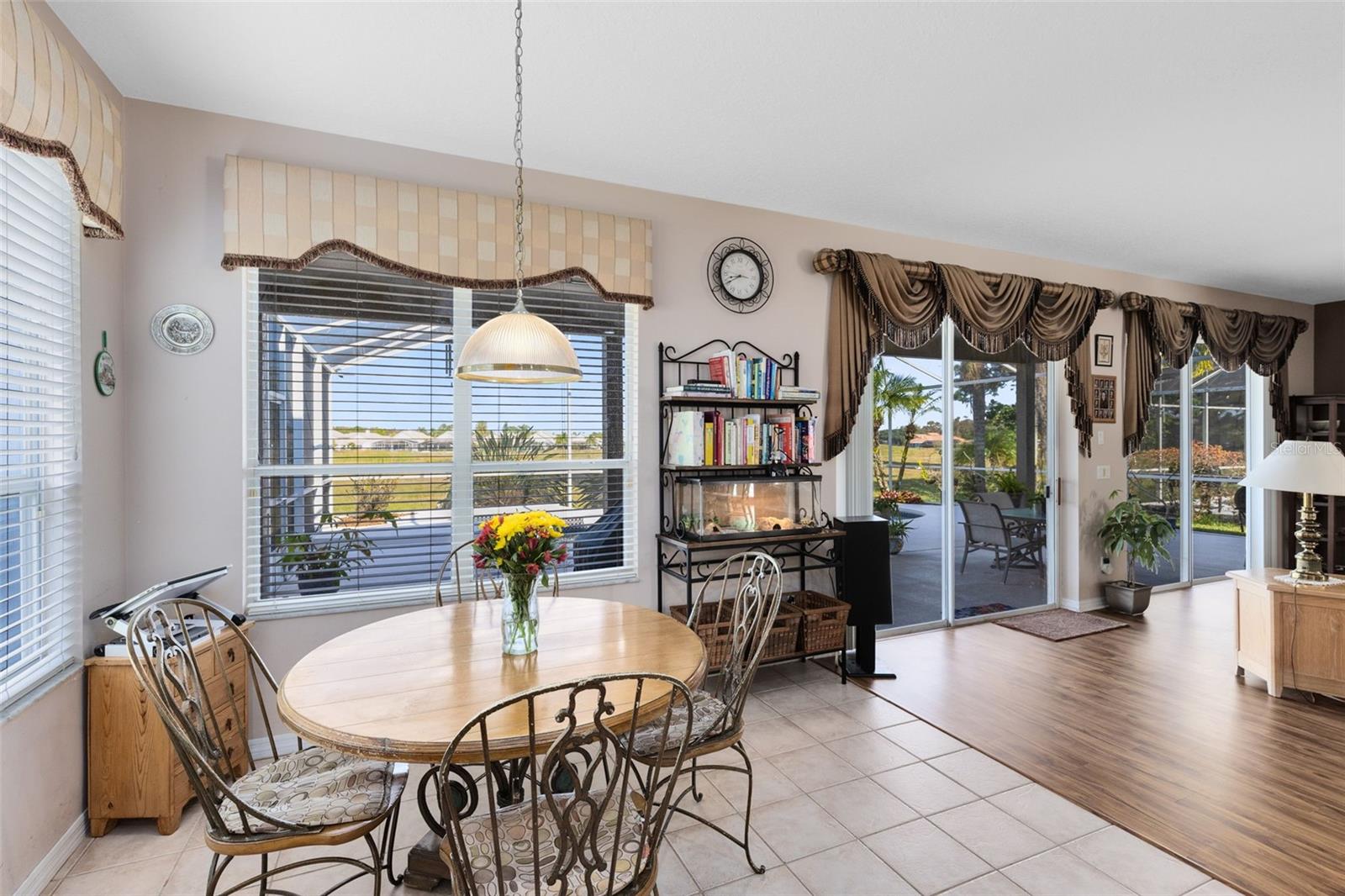 Image 9 of 32 For 315 Isle Of Sky Circle