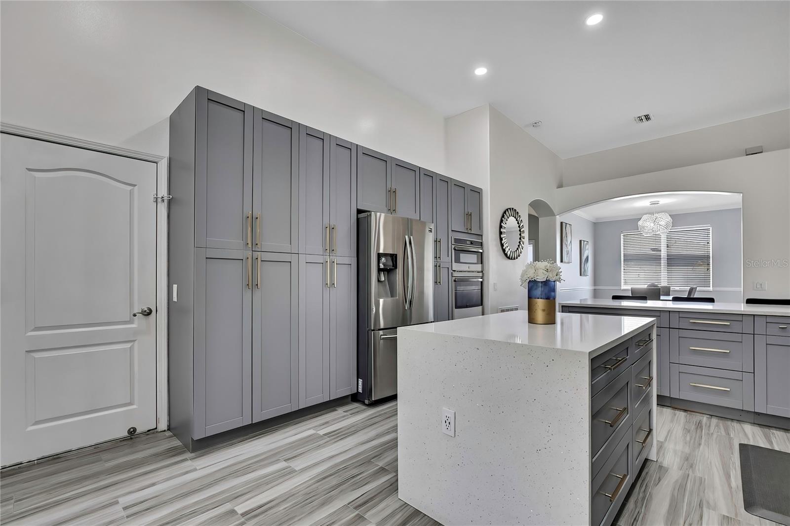 Image 10 of 59 For 4213 Canongate Court