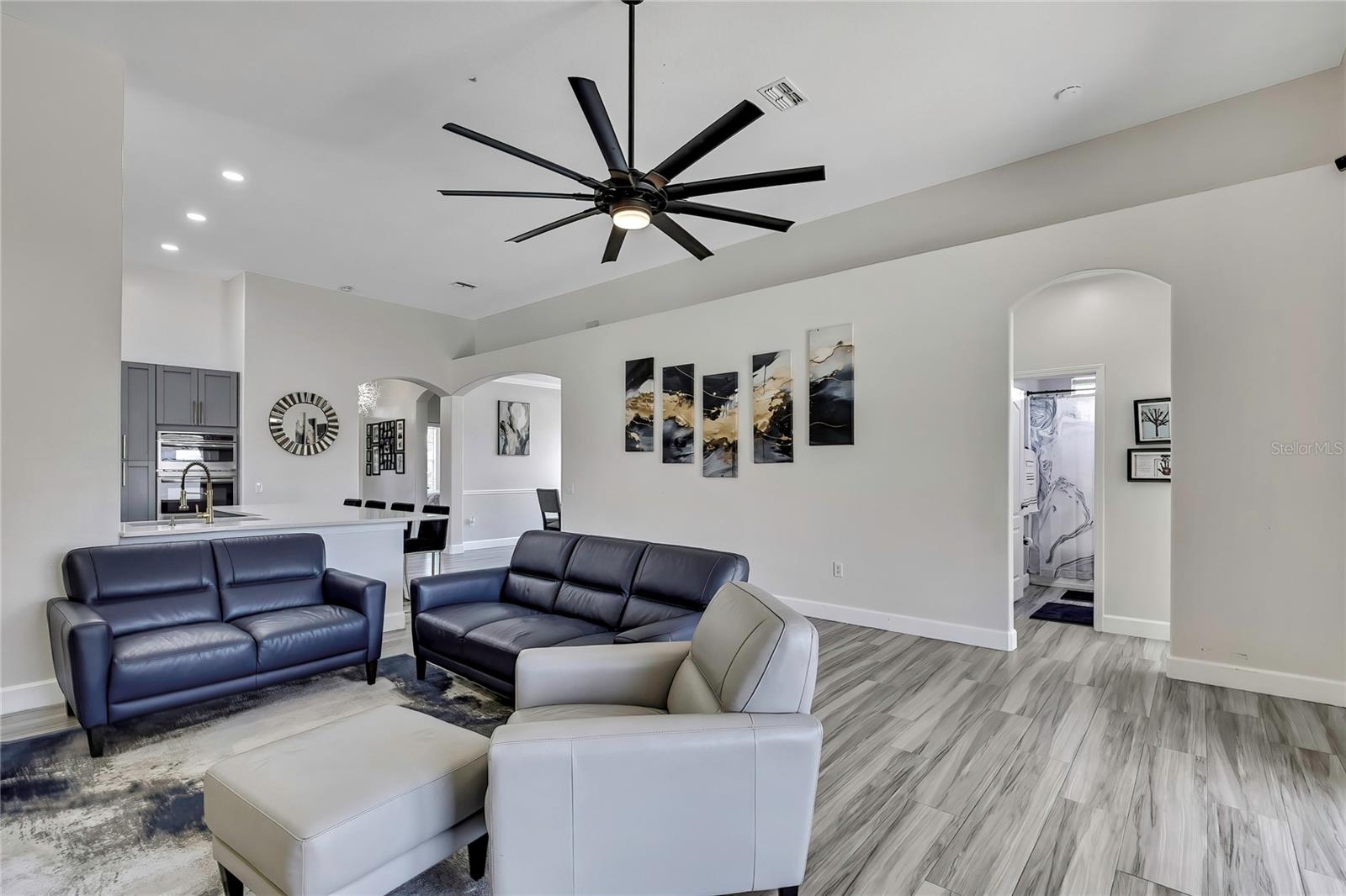 Image 15 of 59 For 4213 Canongate Court