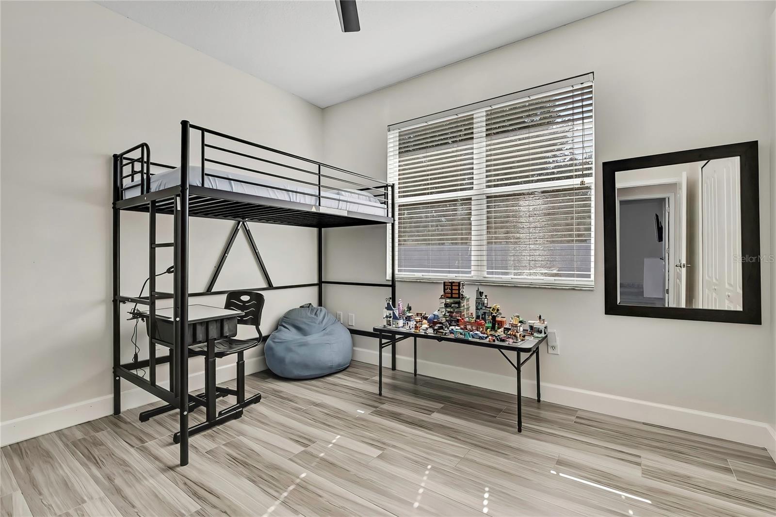 Image 23 of 59 For 4213 Canongate Court