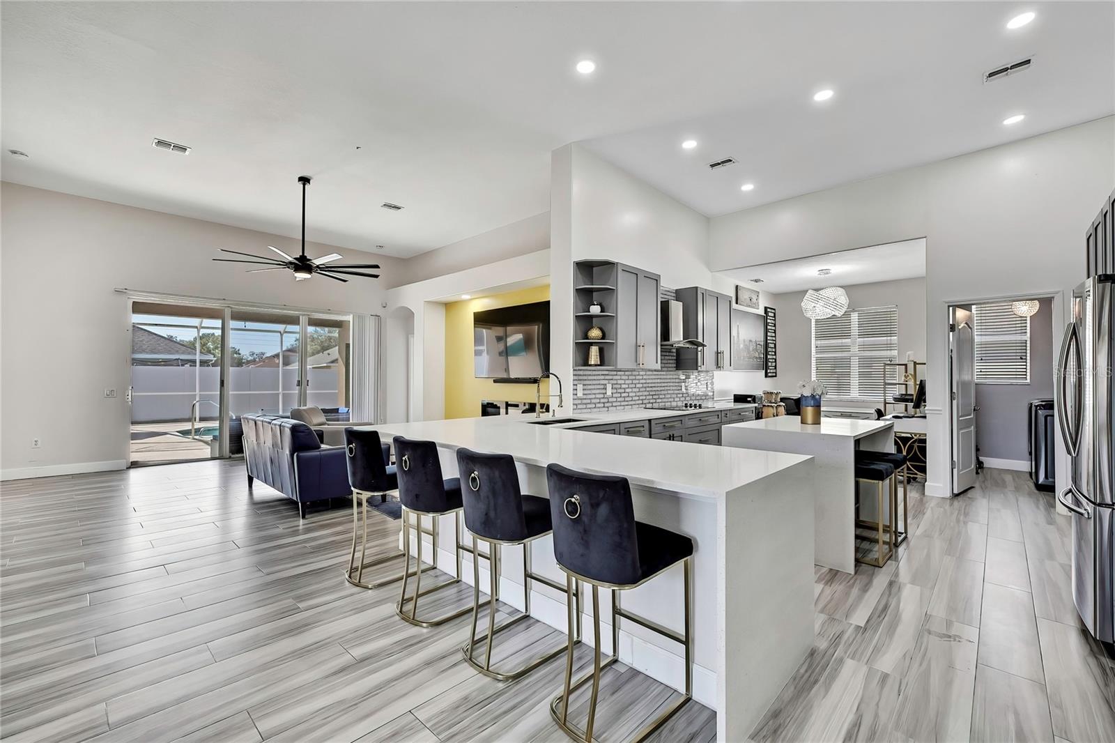 Image 6 of 59 For 4213 Canongate Court