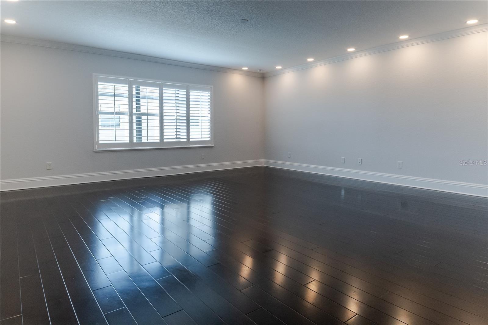 Image 10 of 69 For 13125 Casabella Drive