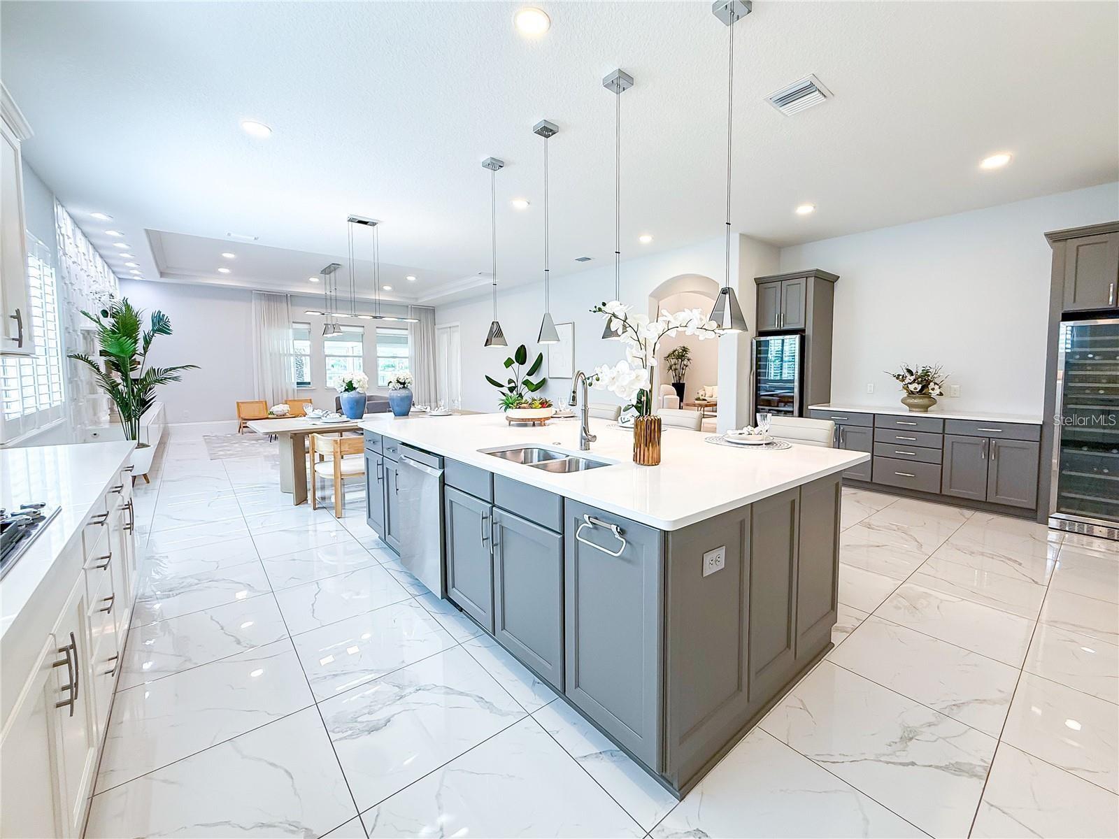 Image 16 of 69 For 13125 Casabella Drive