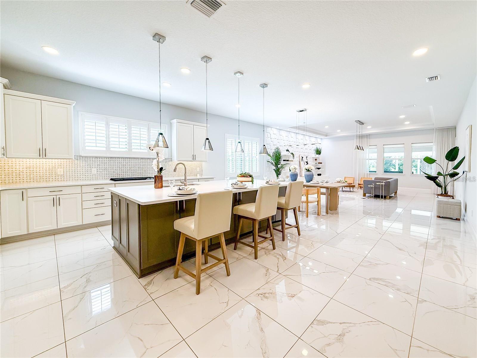 Image 17 of 69 For 13125 Casabella Drive