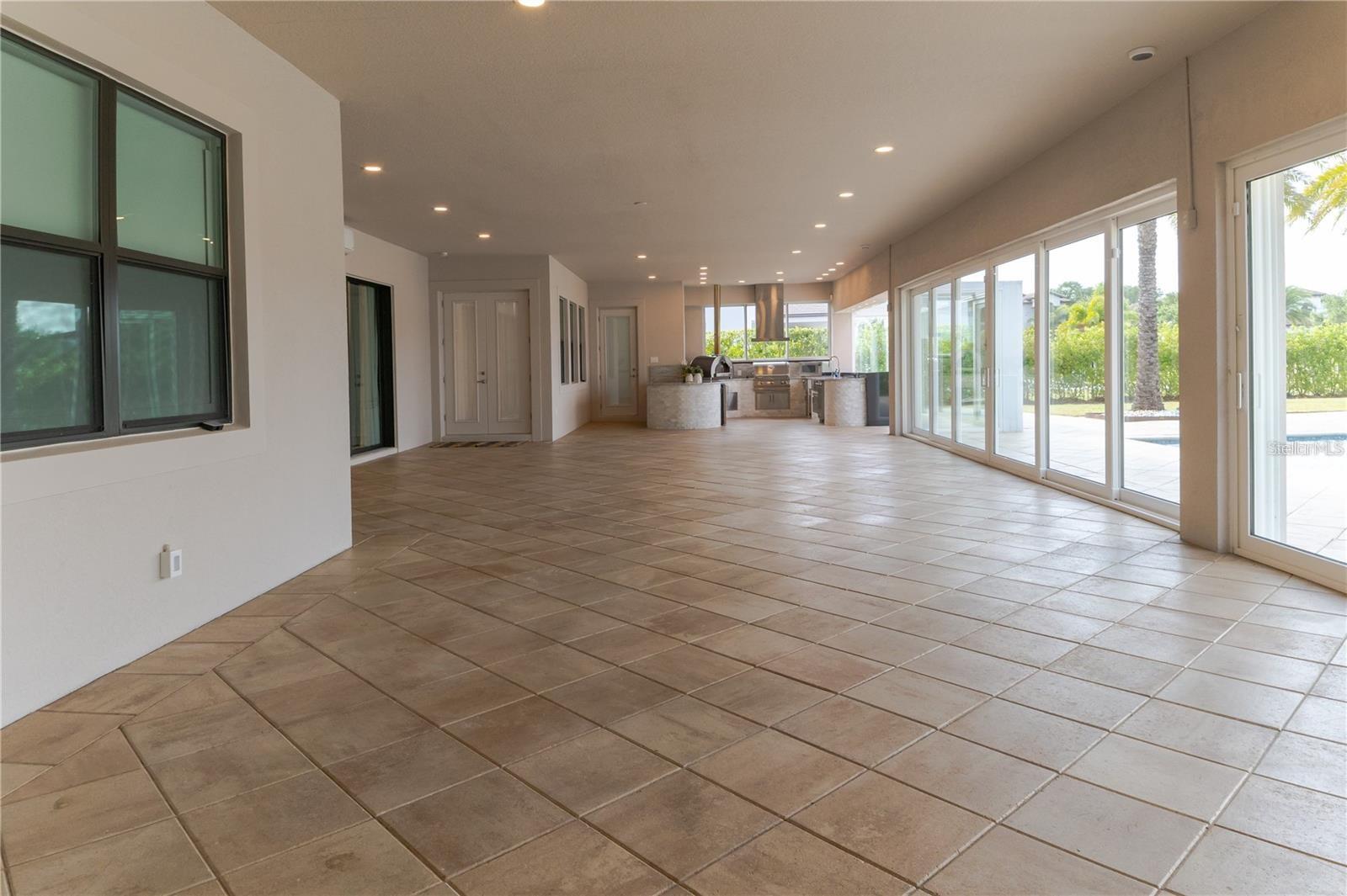 Image 53 of 69 For 13125 Casabella Drive