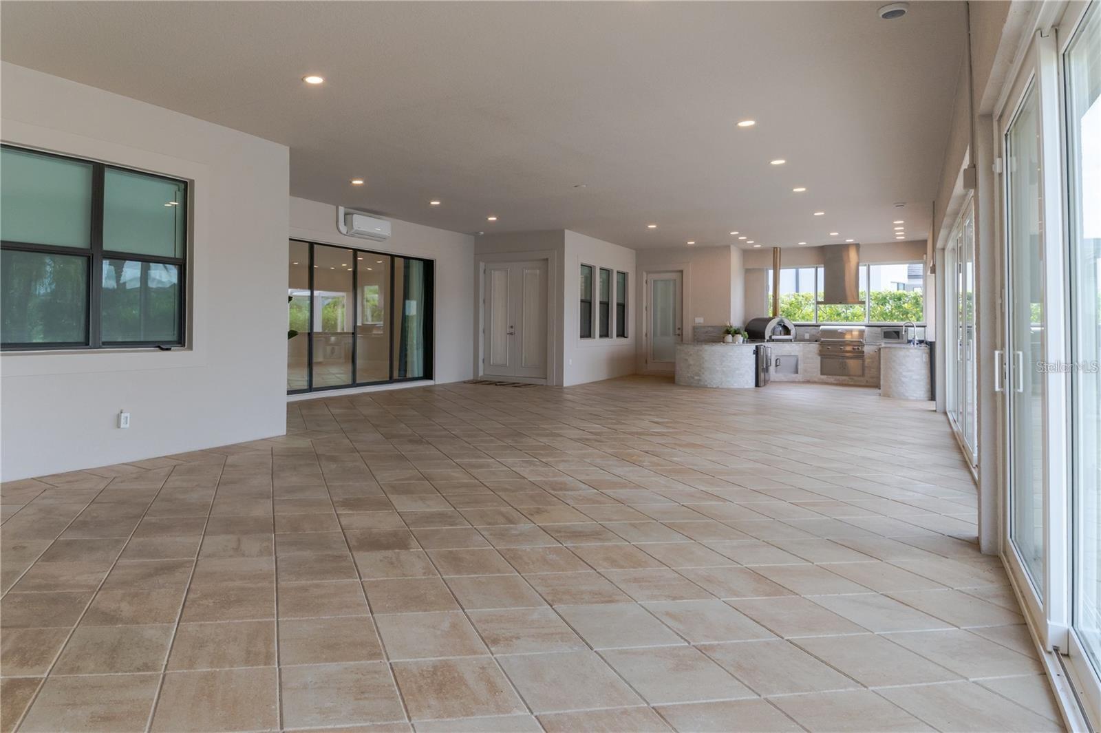 Image 54 of 69 For 13125 Casabella Drive