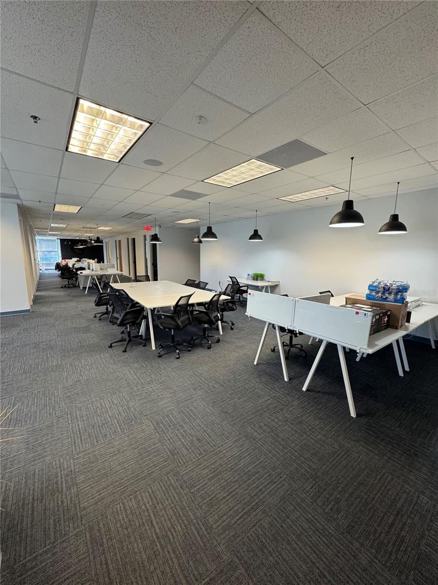 Image 20 of 36 For 6675 Westwood Boulevard 330