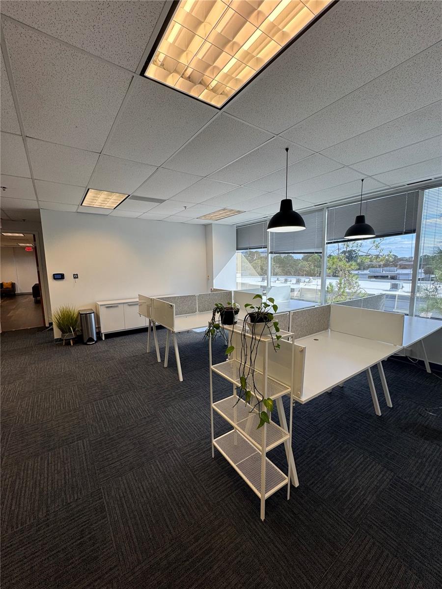 Image 26 of 36 For 6675 Westwood Boulevard 330