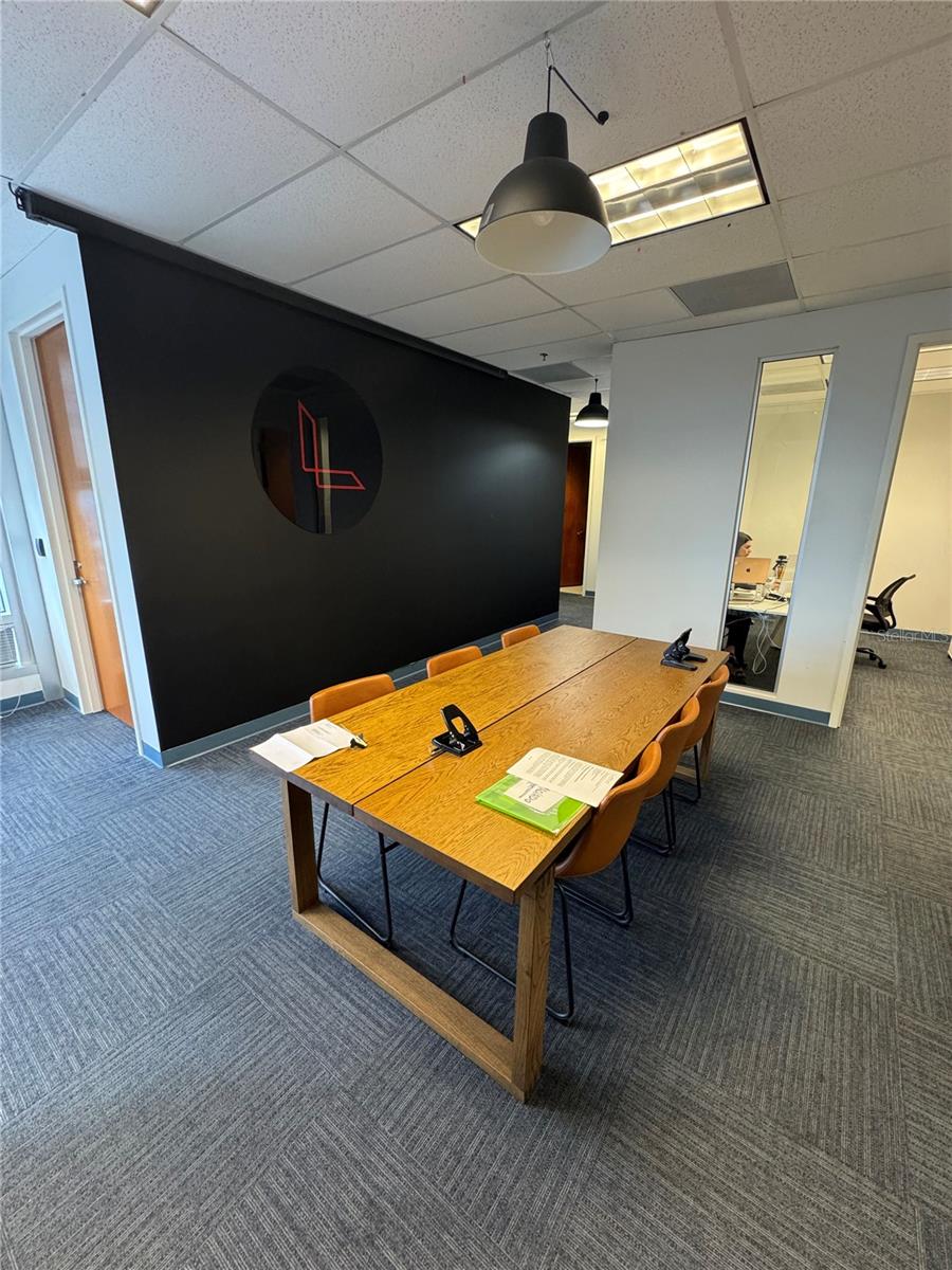 Image 35 of 36 For 6675 Westwood Boulevard 330