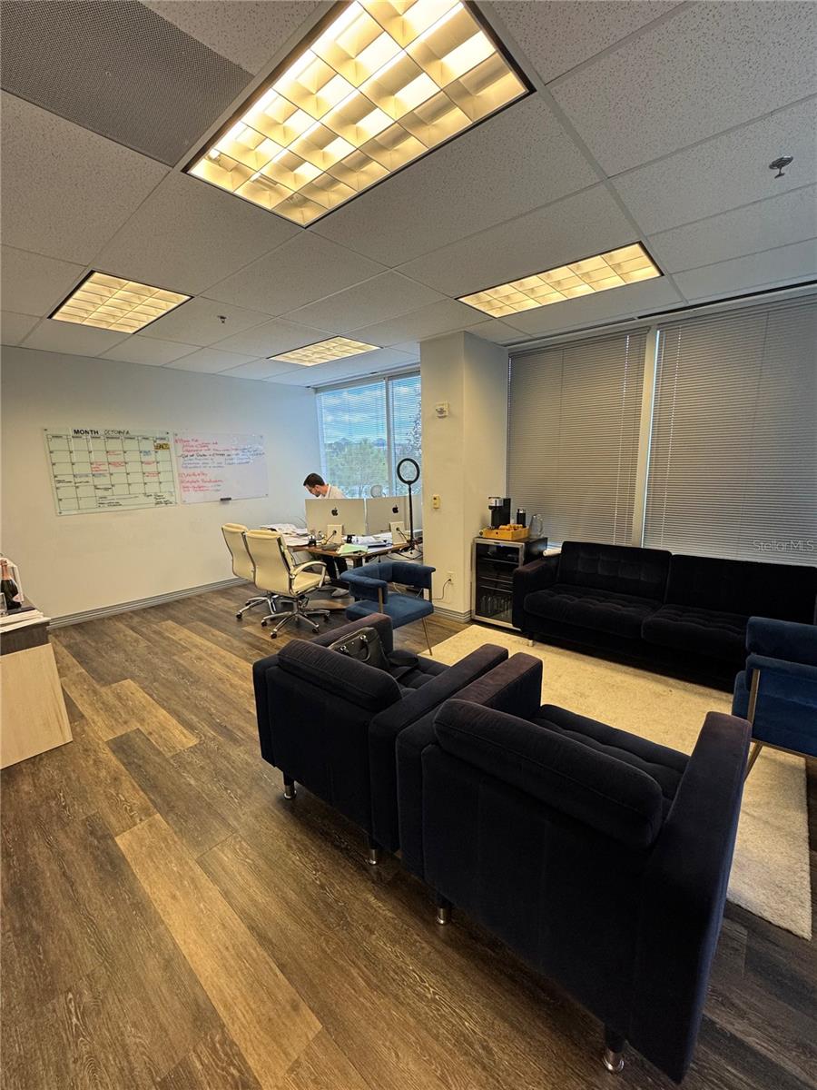 Image 36 of 36 For 6675 Westwood Boulevard 330