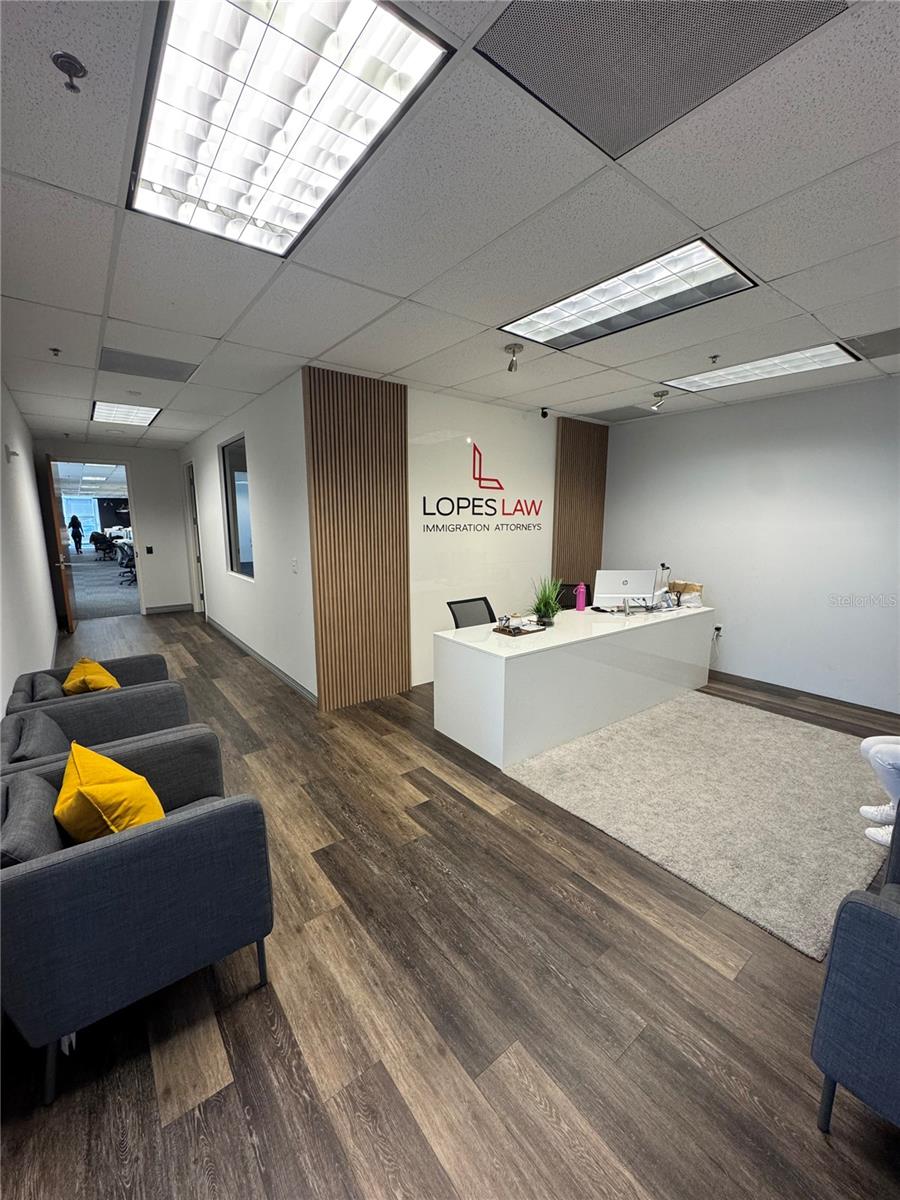 Image 5 of 36 For 6675 Westwood Boulevard 330