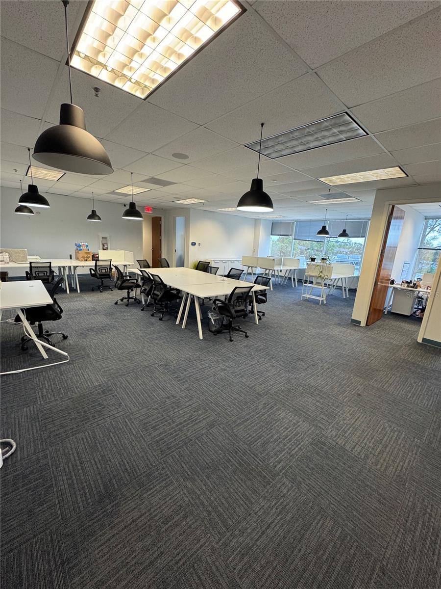 Image 7 of 36 For 6675 Westwood Boulevard 330