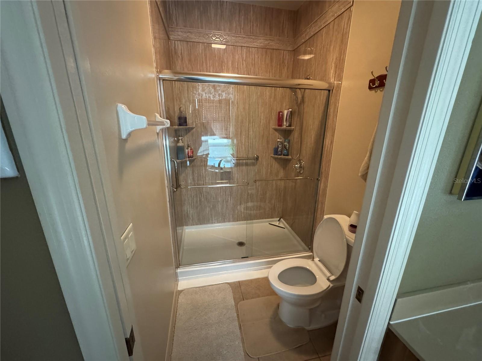 Image 12 of 27 For 15598 11th Terrace Road