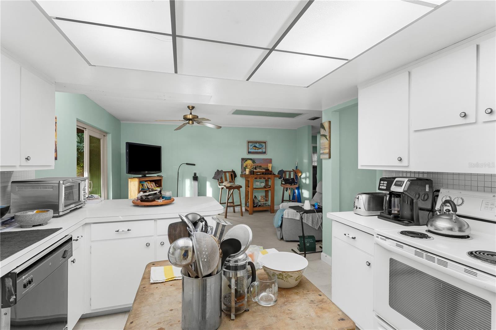 Image 10 of 22 For 2743 Merrie Oaks Road