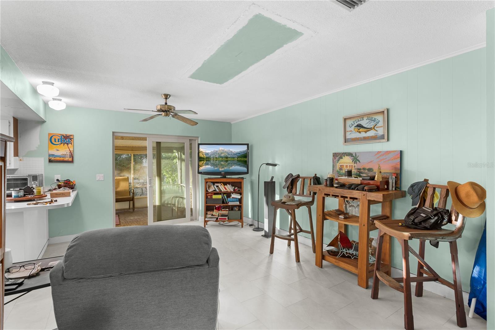 Image 7 of 22 For 2743 Merrie Oaks Road