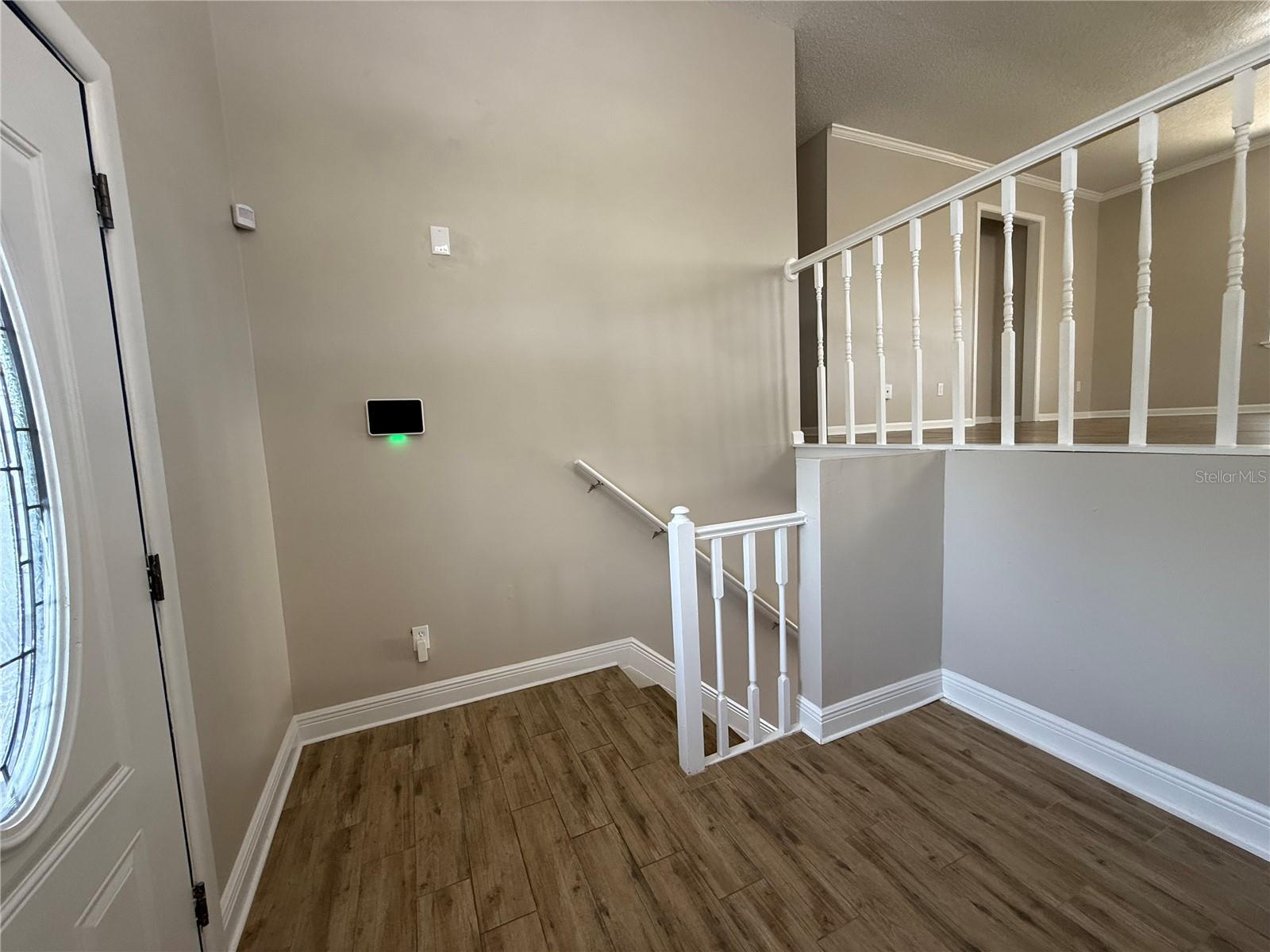 Image 28 of 49 For 489 Deerwood Avenue