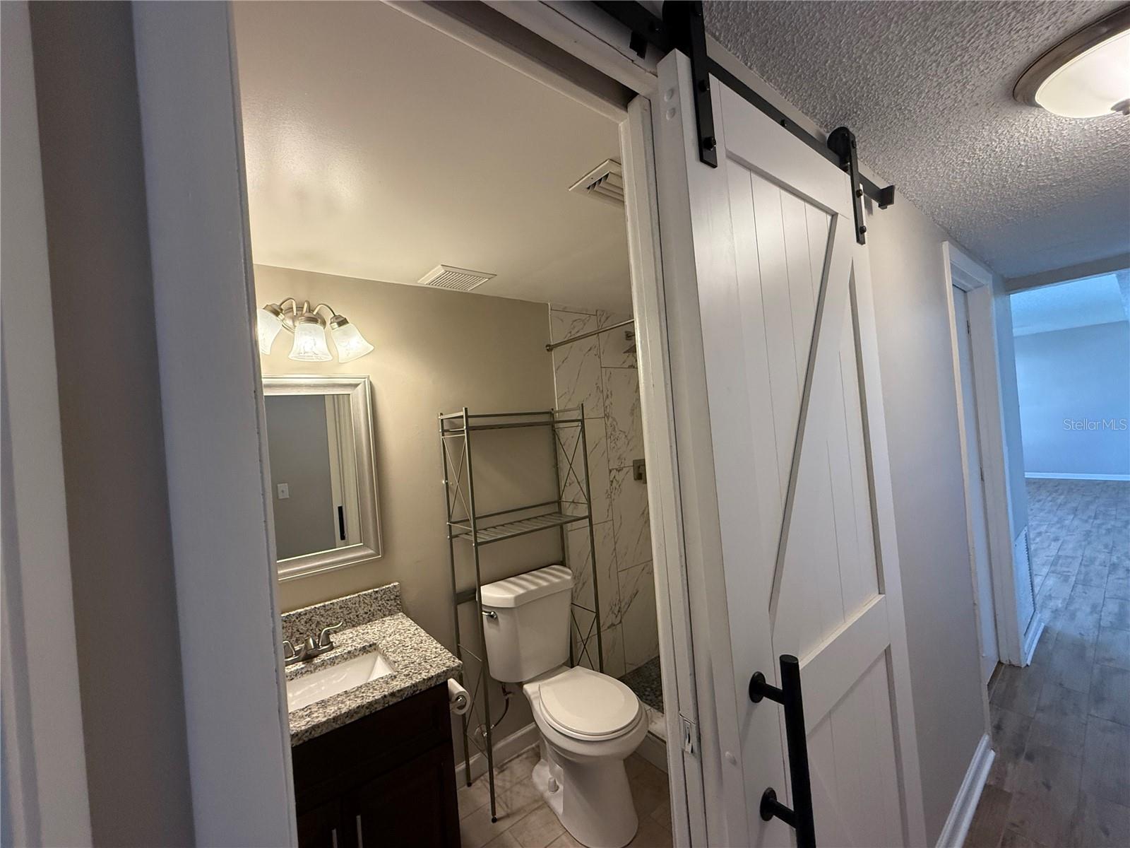 Image 35 of 49 For 489 Deerwood Avenue