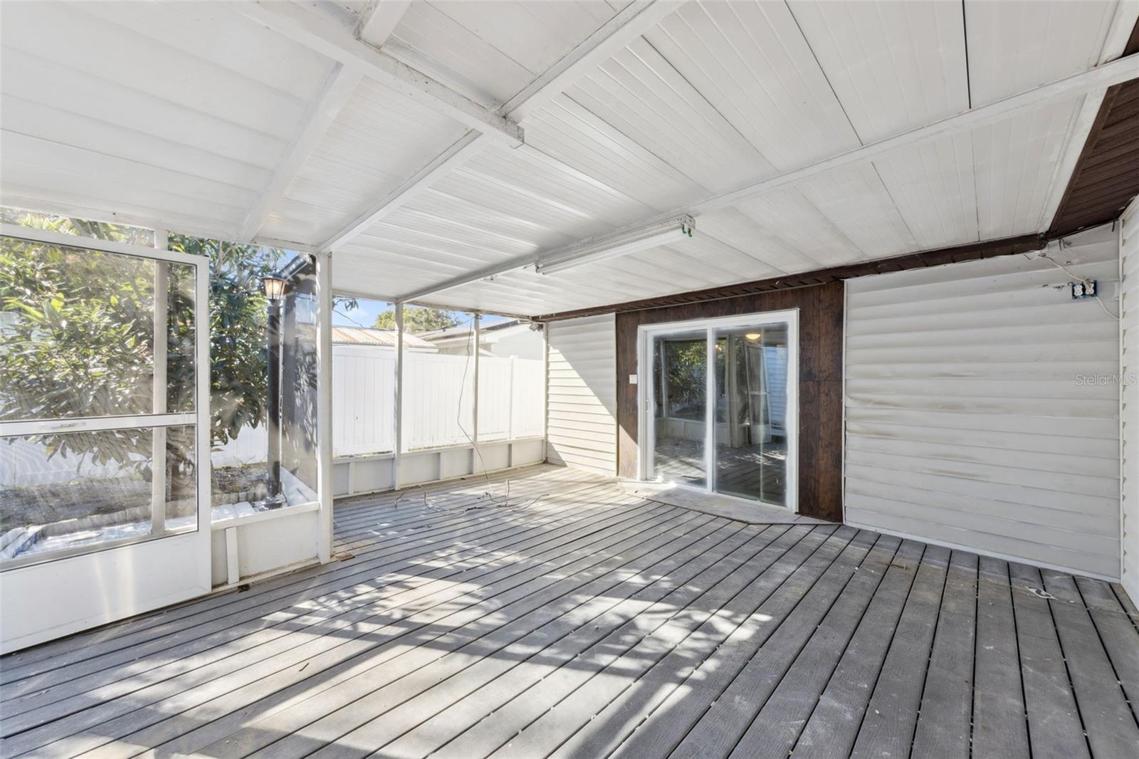 Image 25 of 26 For 219 Bennett Street