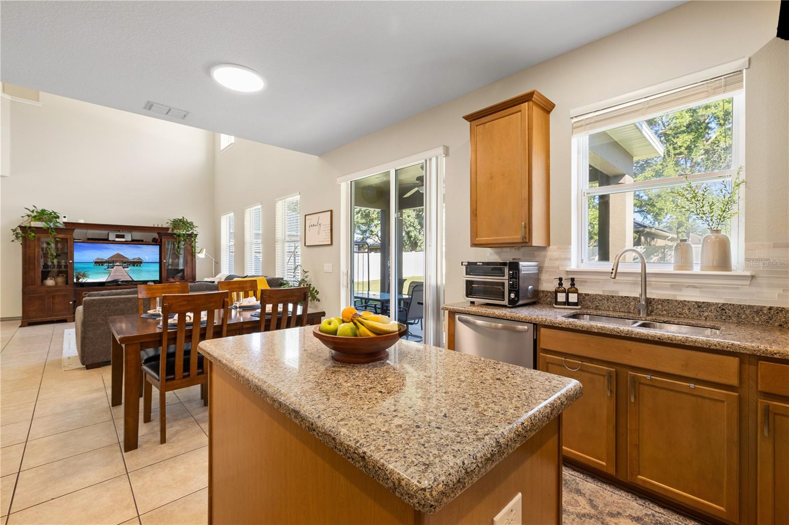 Image 32 of 70 For 3481 Mccormick Woods Dr