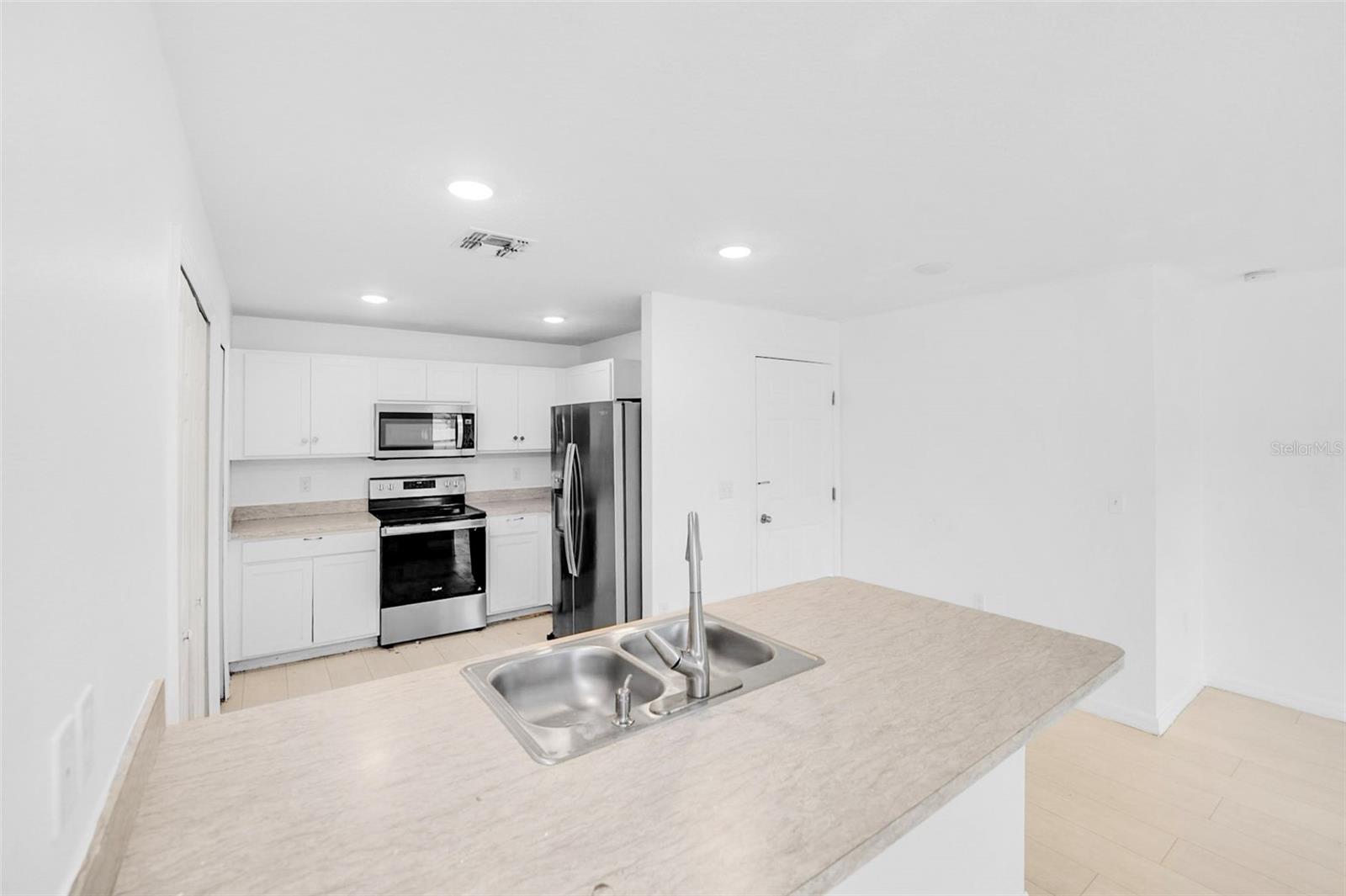 Image 11 of 22 For 1798 Cecelia Lane