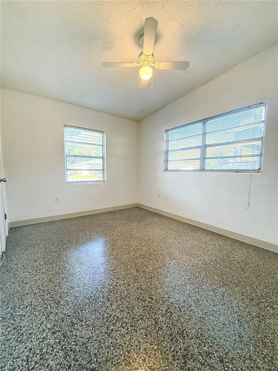 Image 18 of 24 For 2207 Vine Street