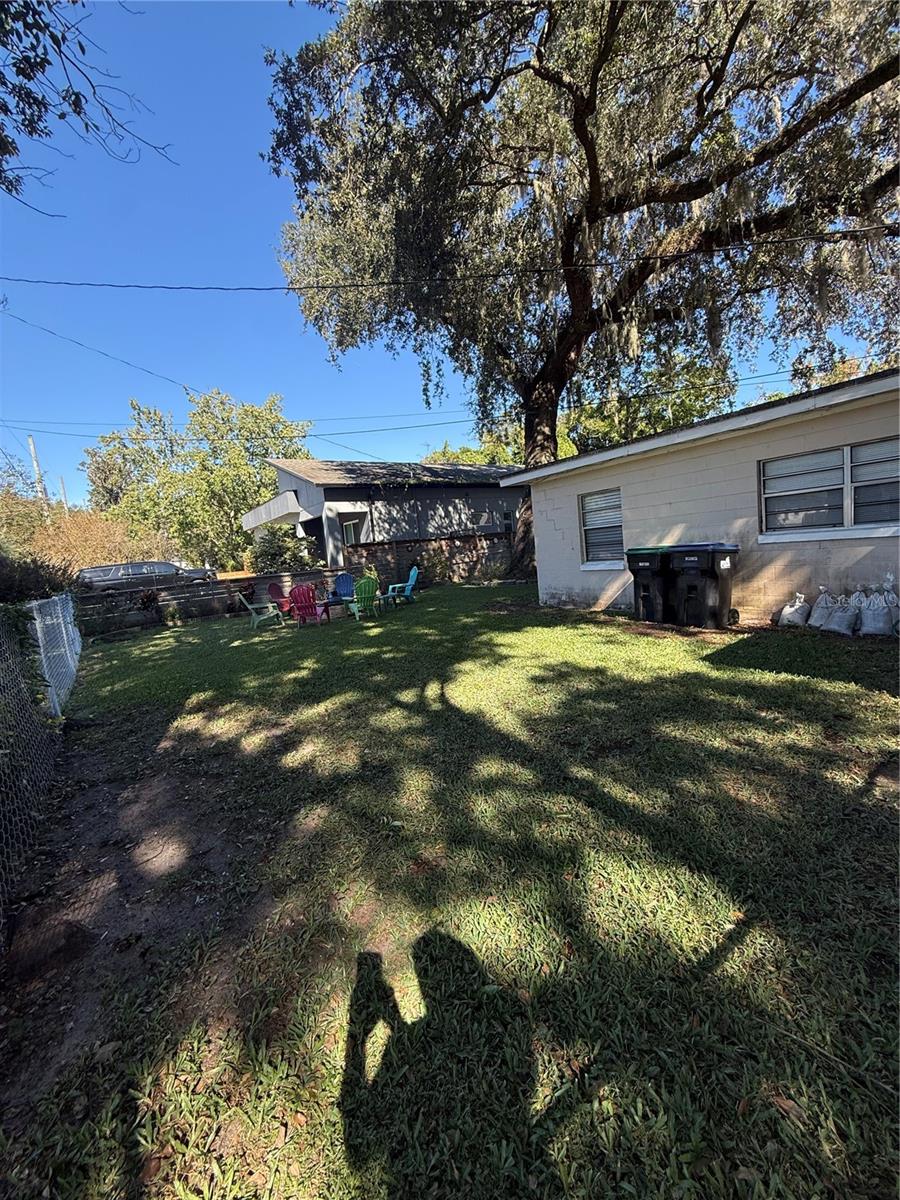 Image 24 of 24 For 2207 Vine Street