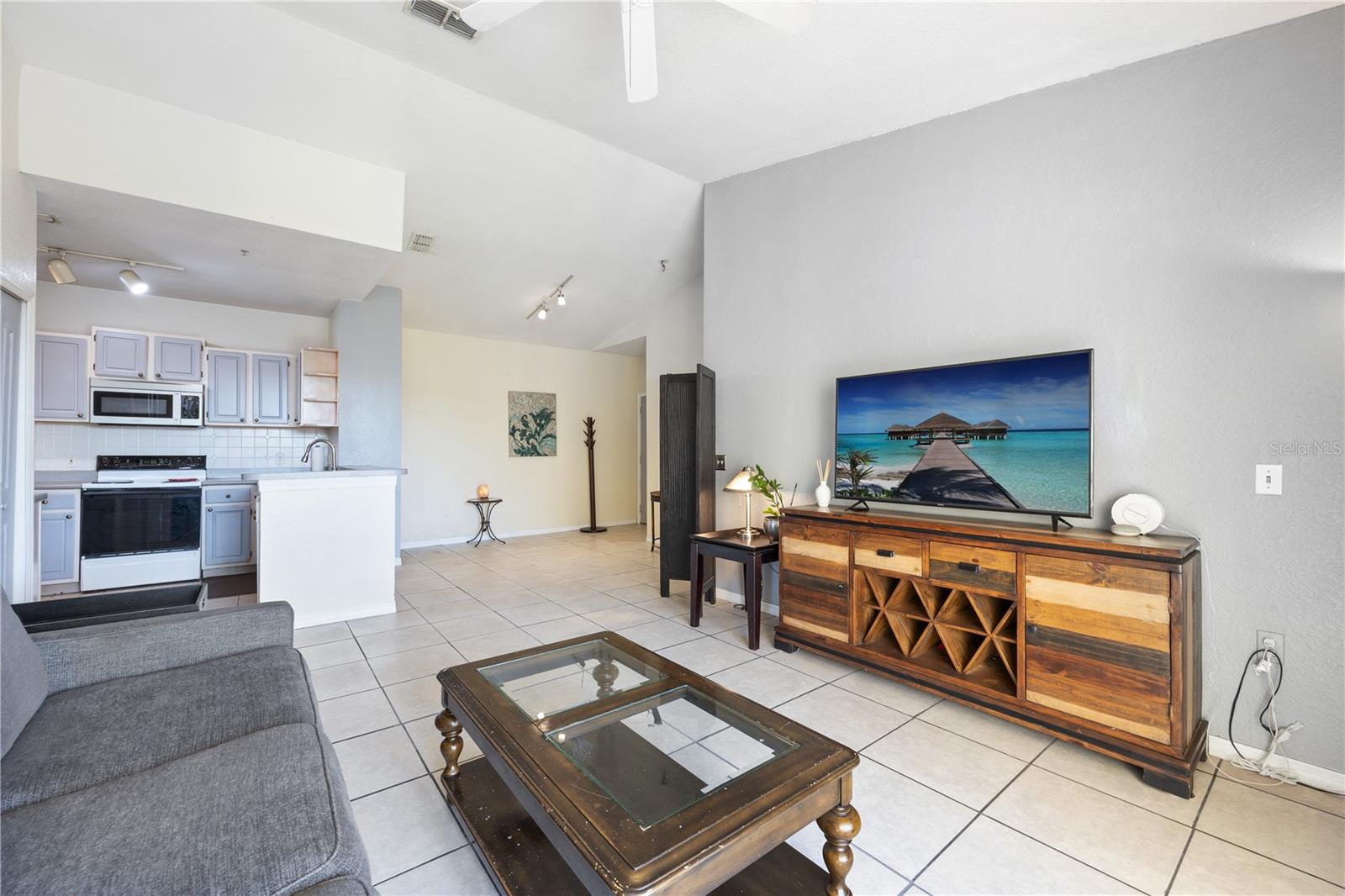 Image 2 of 74 For 1175 Lake Shadow Circle 4308