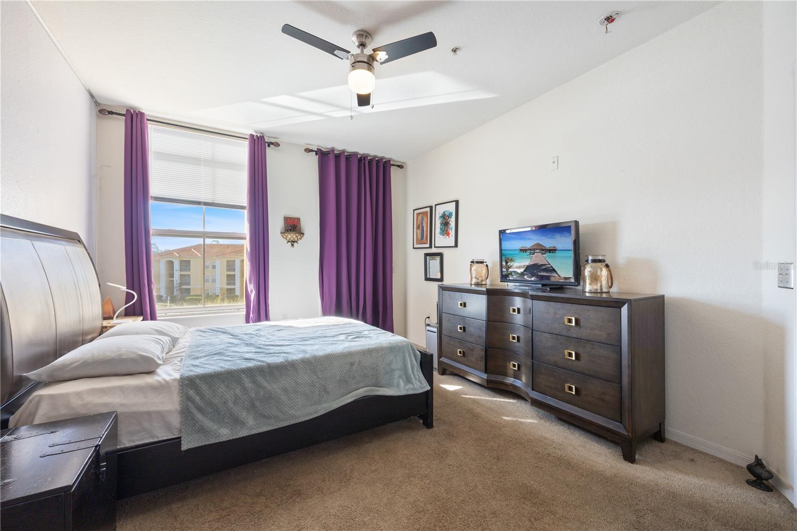 Image 28 of 74 For 1175 Lake Shadow Circle 4308