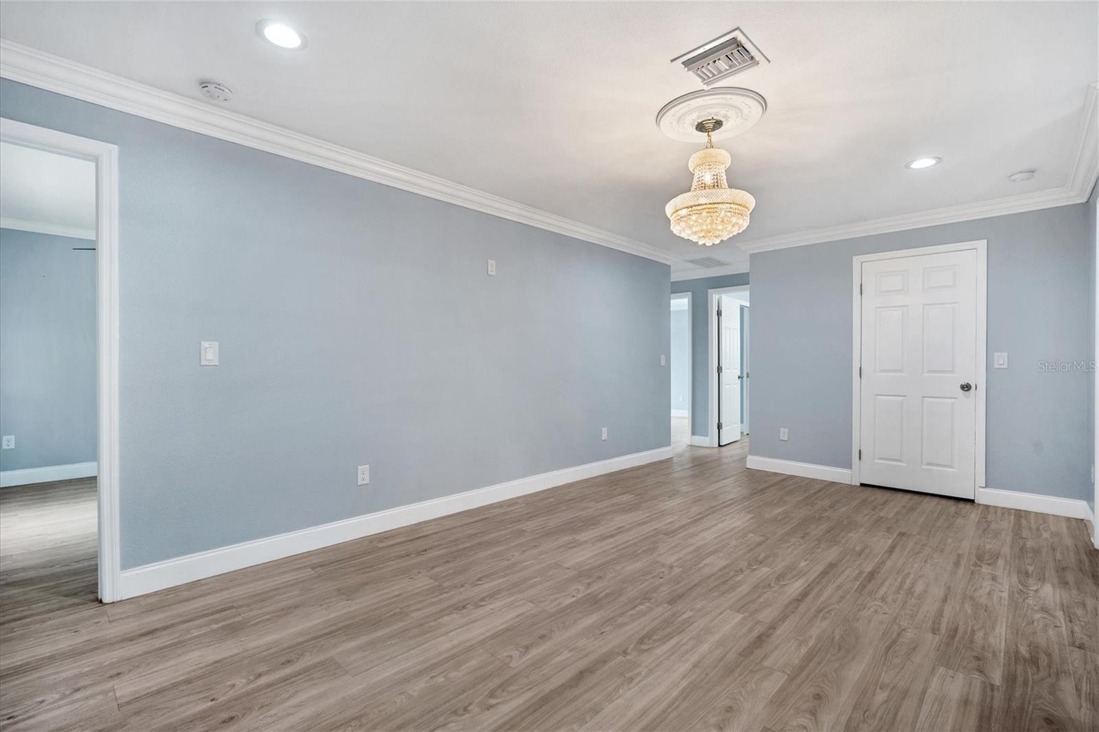 Image 29 of 63 For 8115 61st Street N