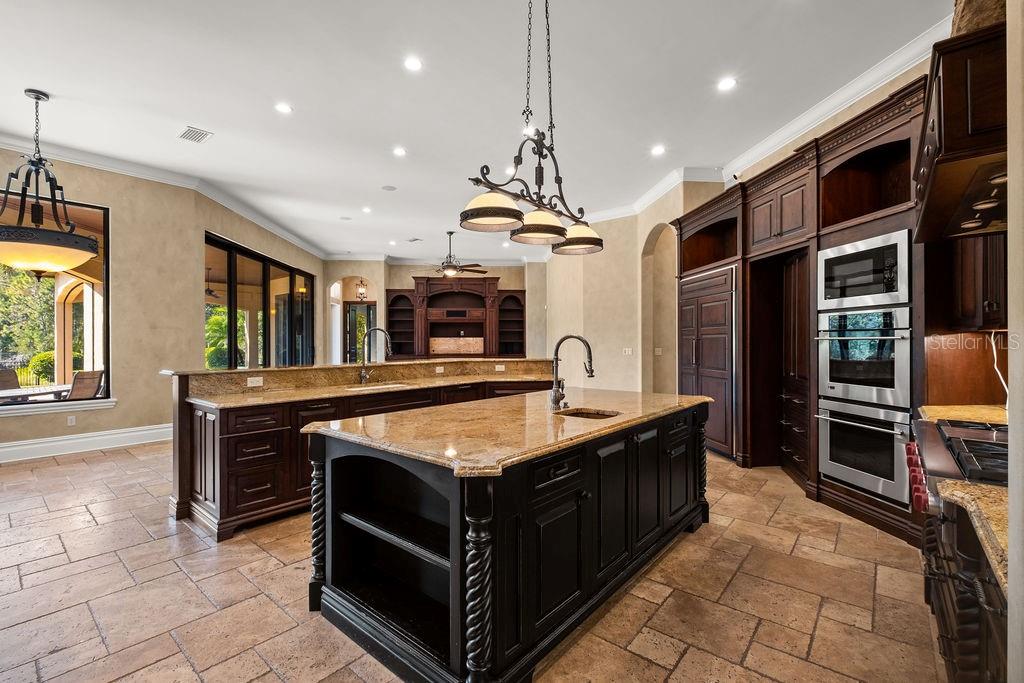 Image 12 of 47 For 6130 Grosvenor Shore Drive