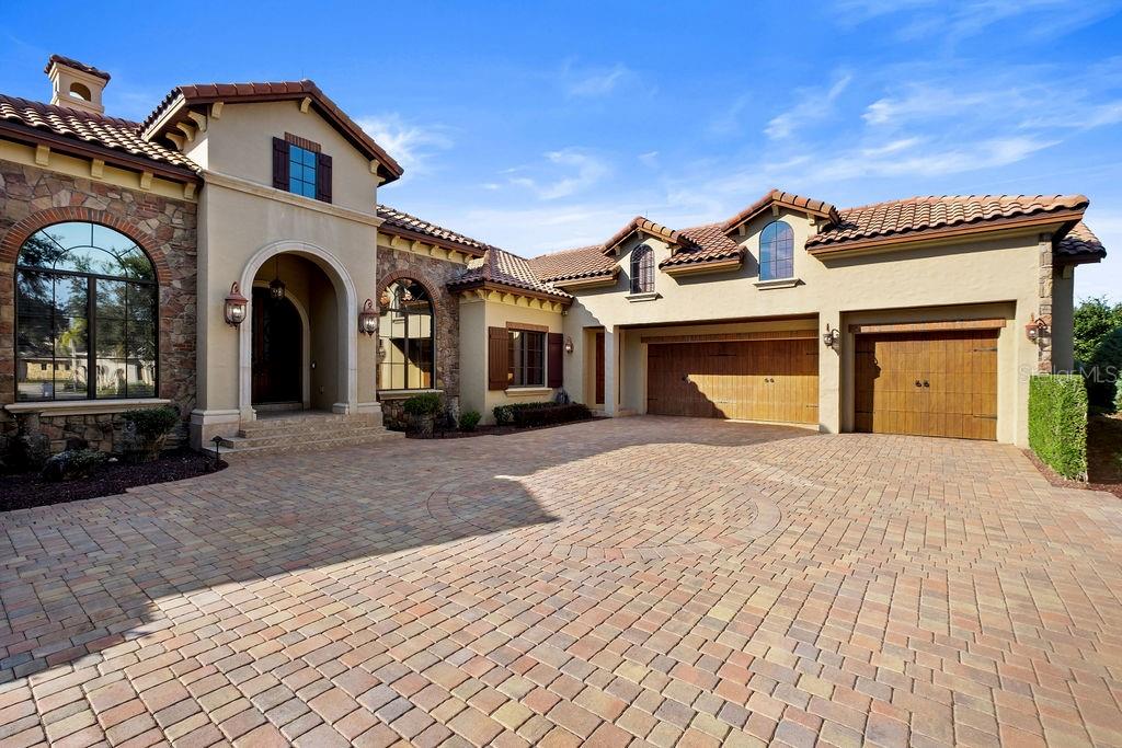 Image 4 of 47 For 6130 Grosvenor Shore Drive