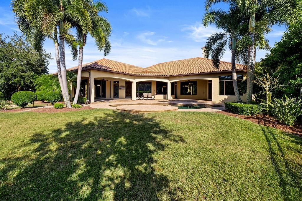 Image 43 of 47 For 6130 Grosvenor Shore Drive