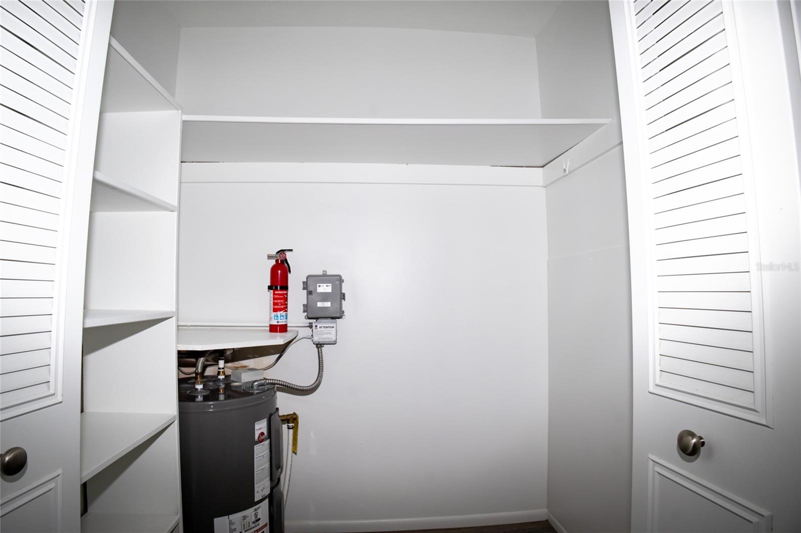 Image 21 of 26 For 5331 Hansel Avenue 6