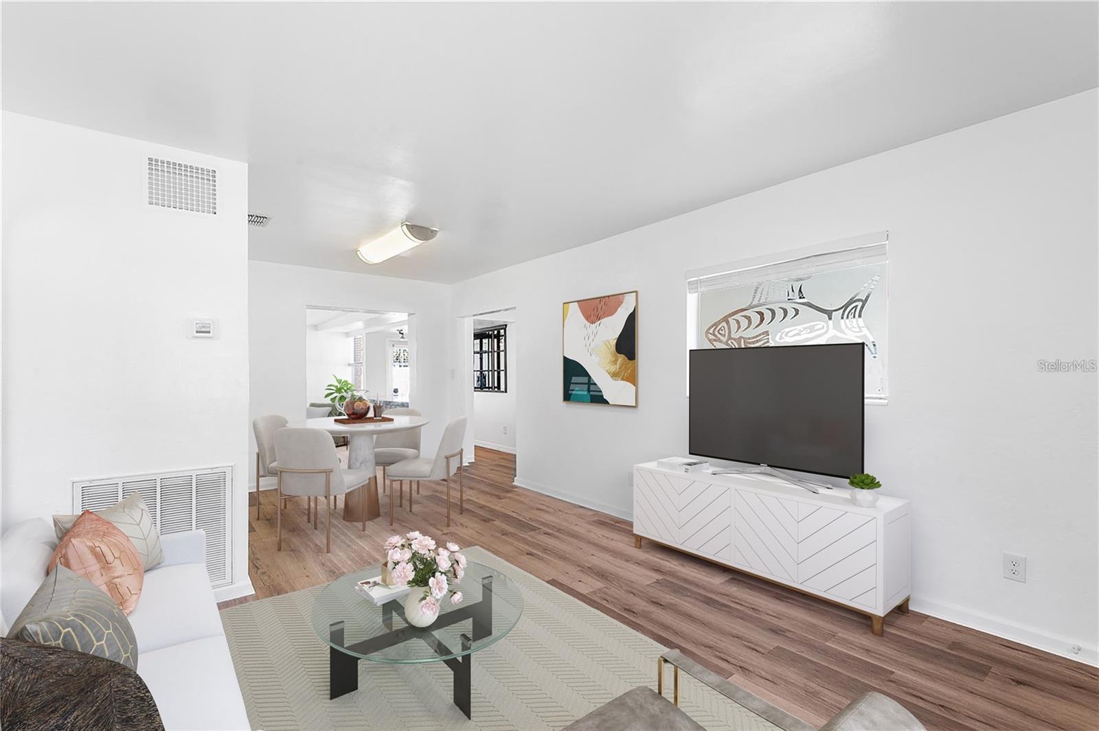 Image 4 of 16 For 1517 Gray Street S