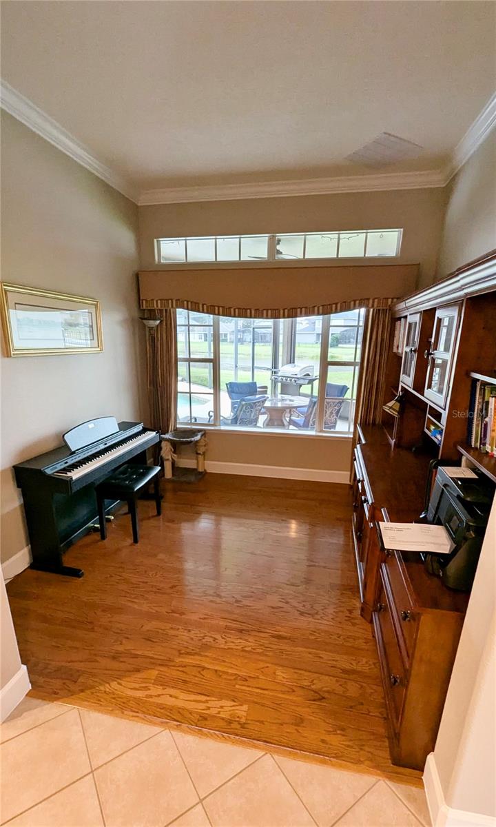 Image 18 of 25 For 1691 Astor Farms Place