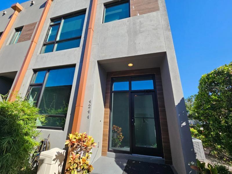 Details for 4244 Gauge Line Loop, TAMPA, FL 33624