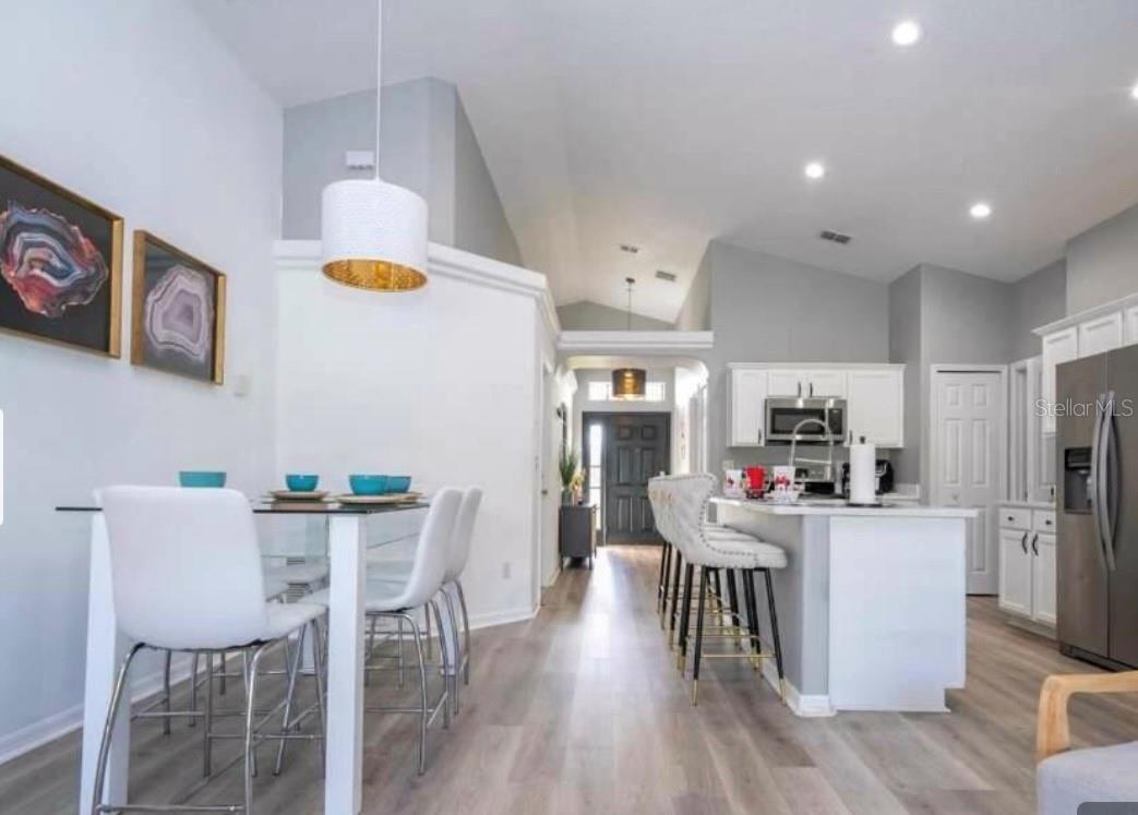 Image 26 of 42 For 16629 Rolling Green Drive